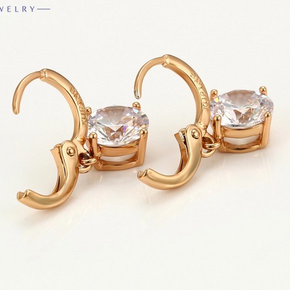 Elegant Diamond 18KGP Jewelry Set - Picture 8 of 11